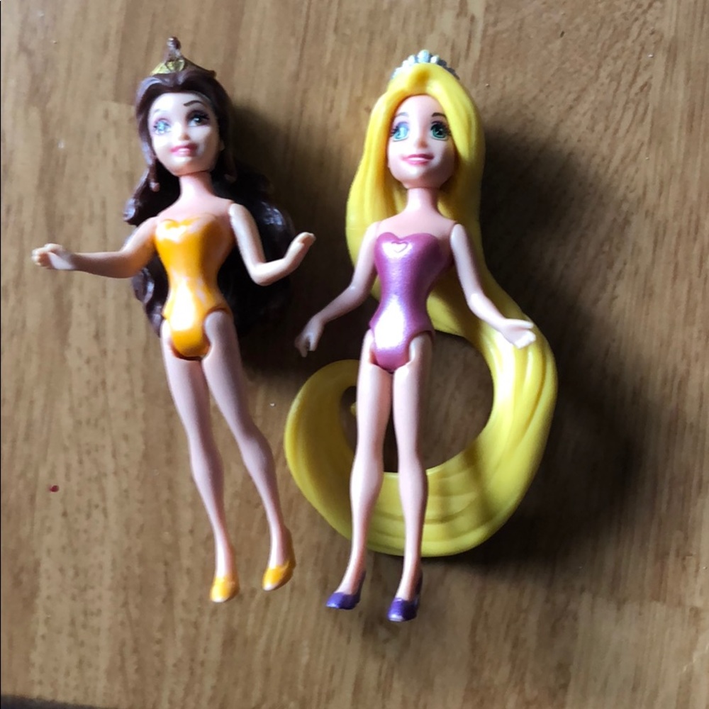 Magic clip dolls
